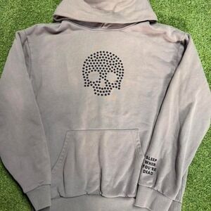 Grey skull hoodie with black details #skull #goth